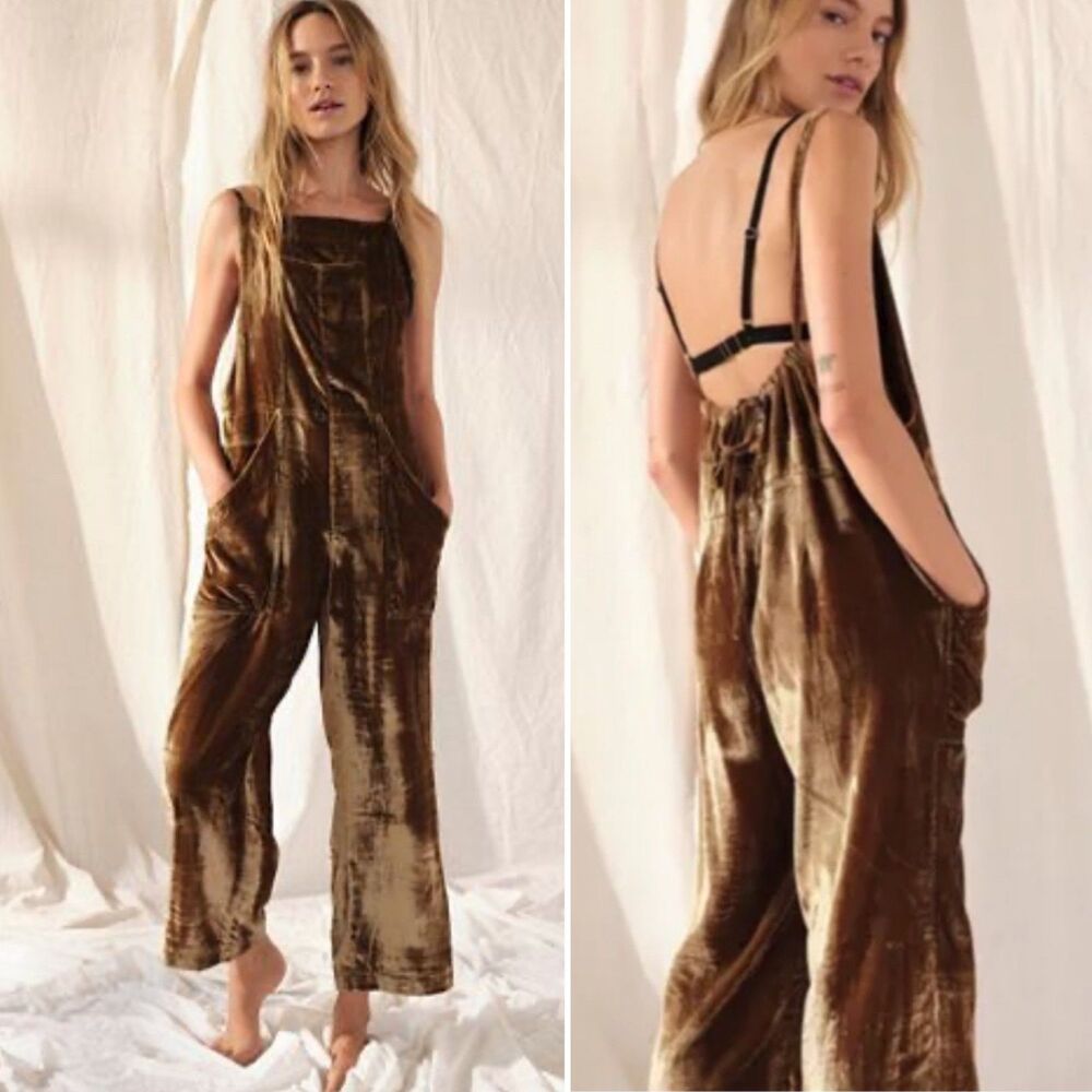 Free People Weekender Crushed Velvet Slouchy Overalls in Mustard Yellow Large